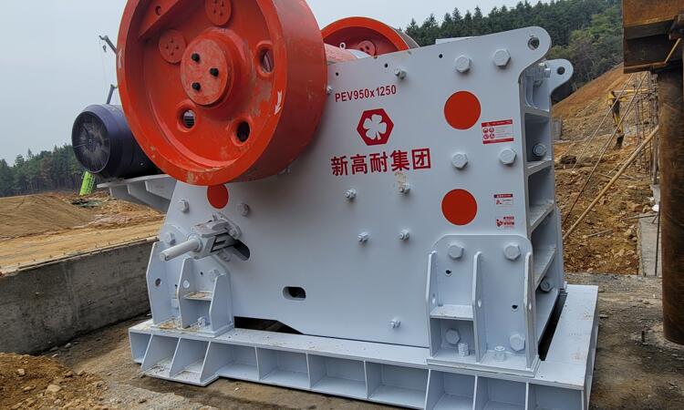 Анализ функции и принципа маховика щековой дробилки